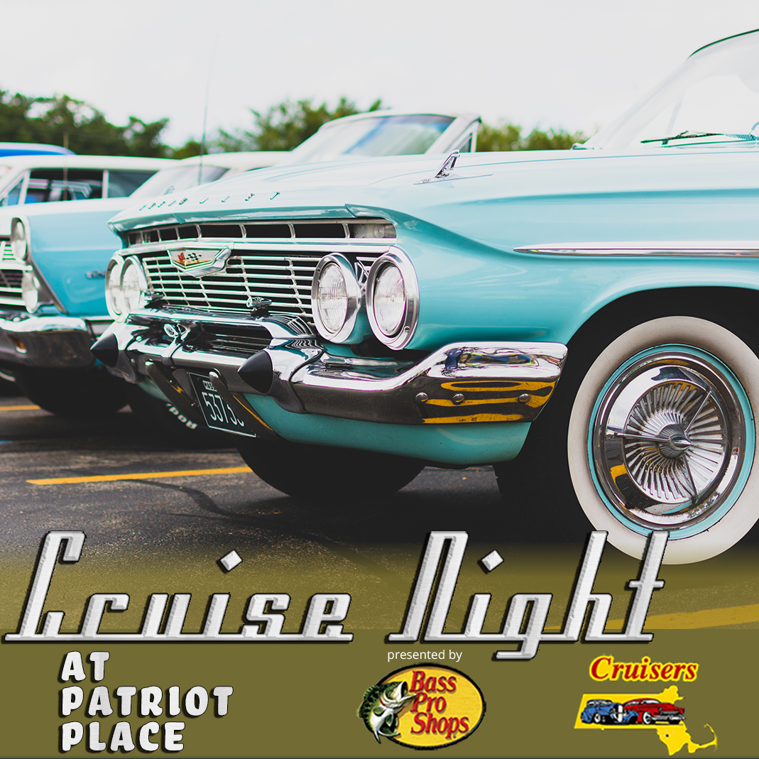 Mass Cruisers Cruise Night at Patriot Place2022