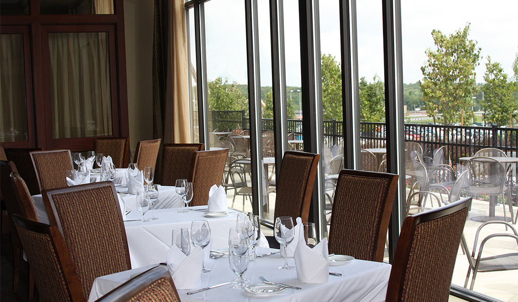 DINE RESTAURANTS Patriot Place